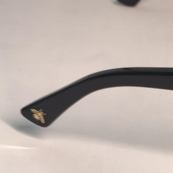 Gucci GG0163SN 001 – Women’s Butterfly Cat-Eye Sunglasses ✨ - Picture 11 of 12
